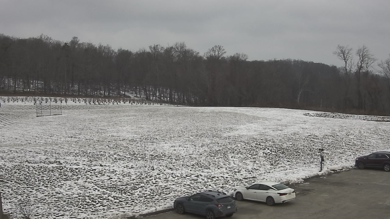 Thumbnail for current weather camera view from Marvelwood School in Kent, Connecticut