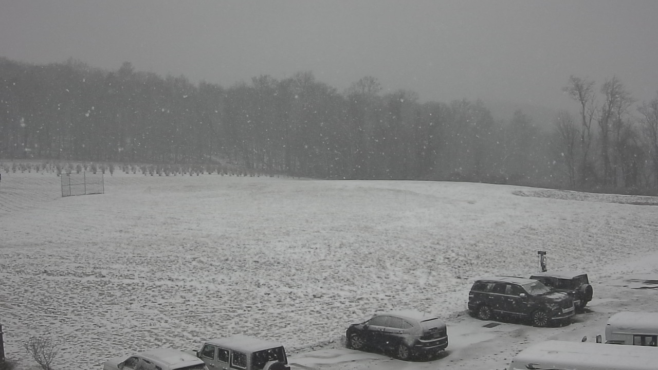Thumbnail for current weather camera view from Marvelwood School in Kent, Connecticut