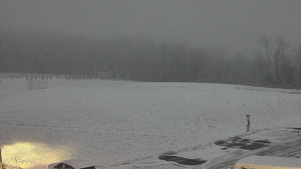 Thumbnail for current weather camera view from Marvelwood School in Kent, Connecticut