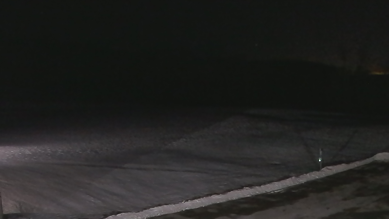 Thumbnail for current weather camera view from Marvelwood School in Kent, Connecticut