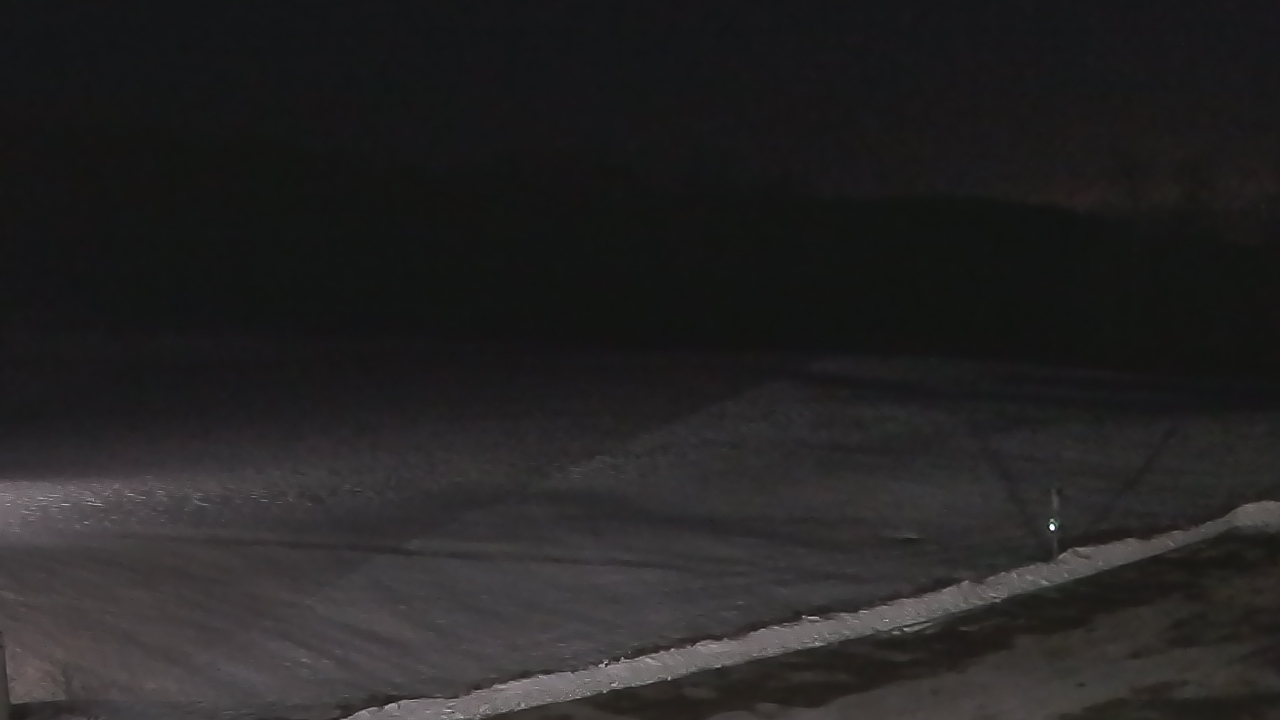 Thumbnail for current weather camera view from Marvelwood School in Kent, Connecticut