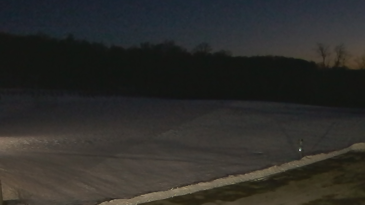 Thumbnail for current weather camera view from Marvelwood School in Kent, Connecticut