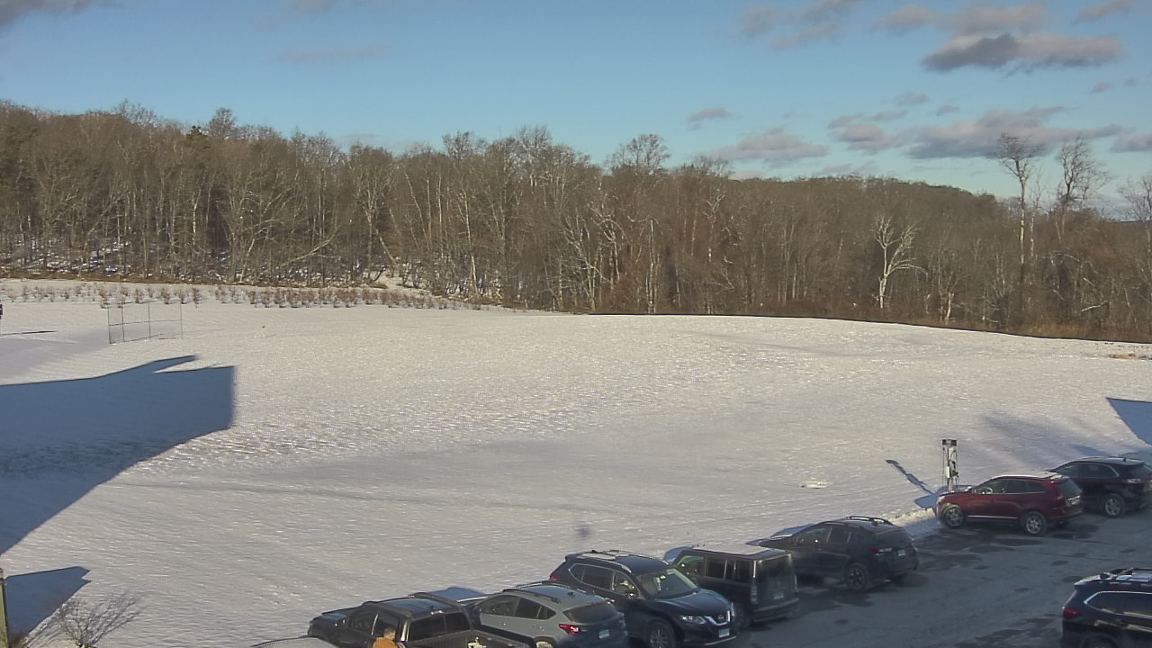 Thumbnail for current weather camera view from Marvelwood School in Kent, Connecticut