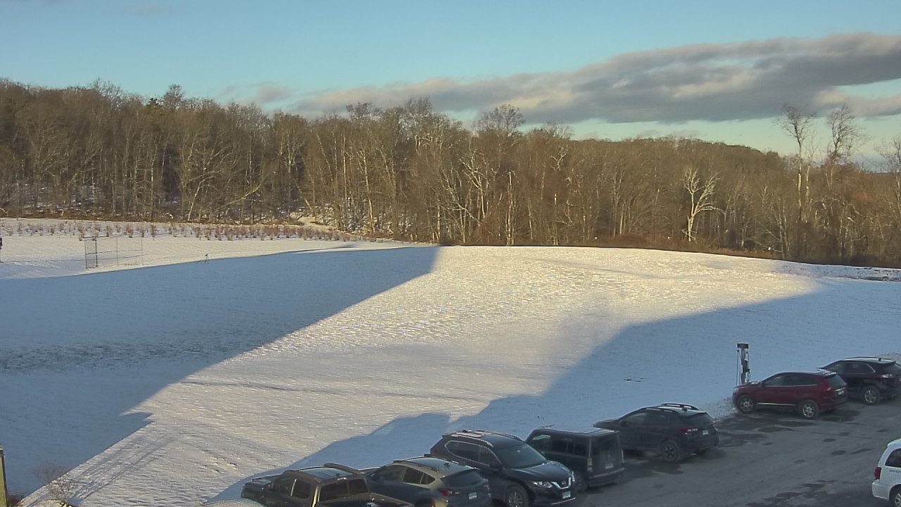 Thumbnail for current weather camera view from Marvelwood School in Kent, Connecticut