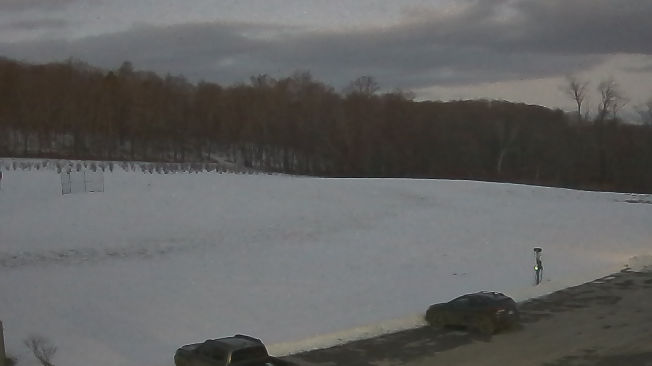 Thumbnail for current weather camera view from Marvelwood School in Kent, Connecticut