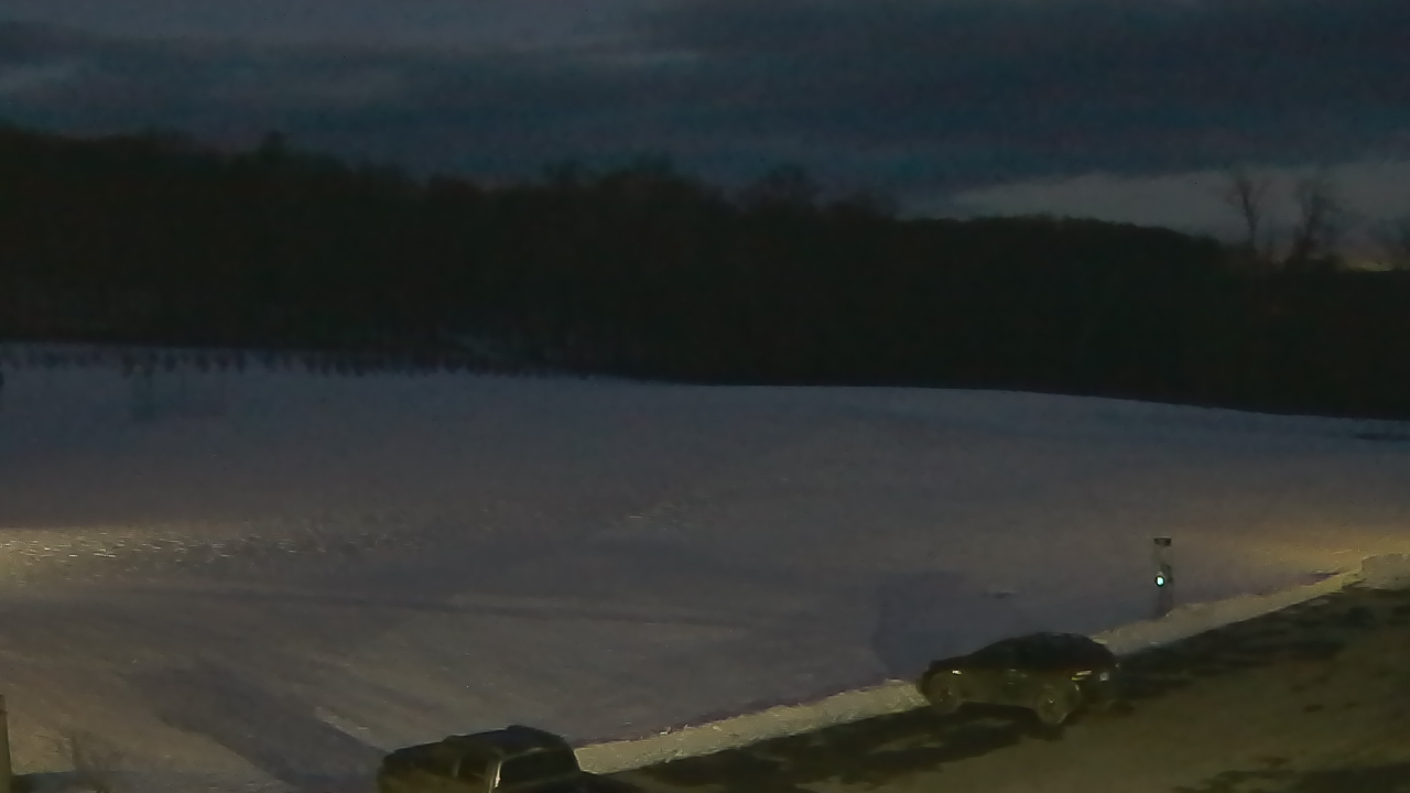 Thumbnail for current weather camera view from Marvelwood School in Kent, Connecticut