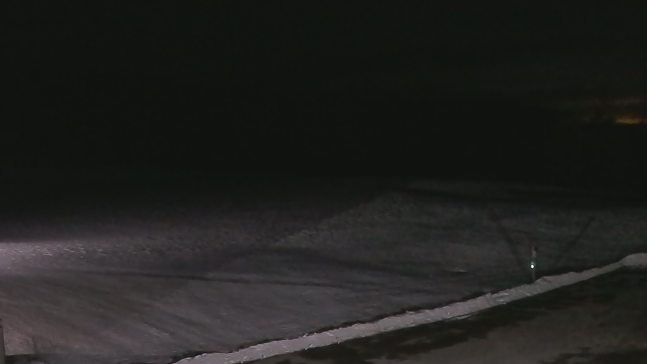 Thumbnail for current weather camera view from Marvelwood School in Kent, Connecticut