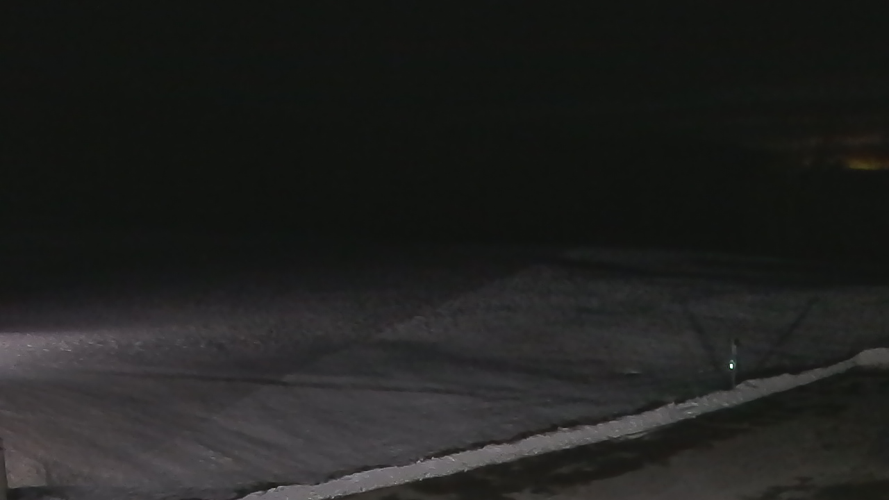 Thumbnail for current weather camera view from Marvelwood School in Kent, Connecticut