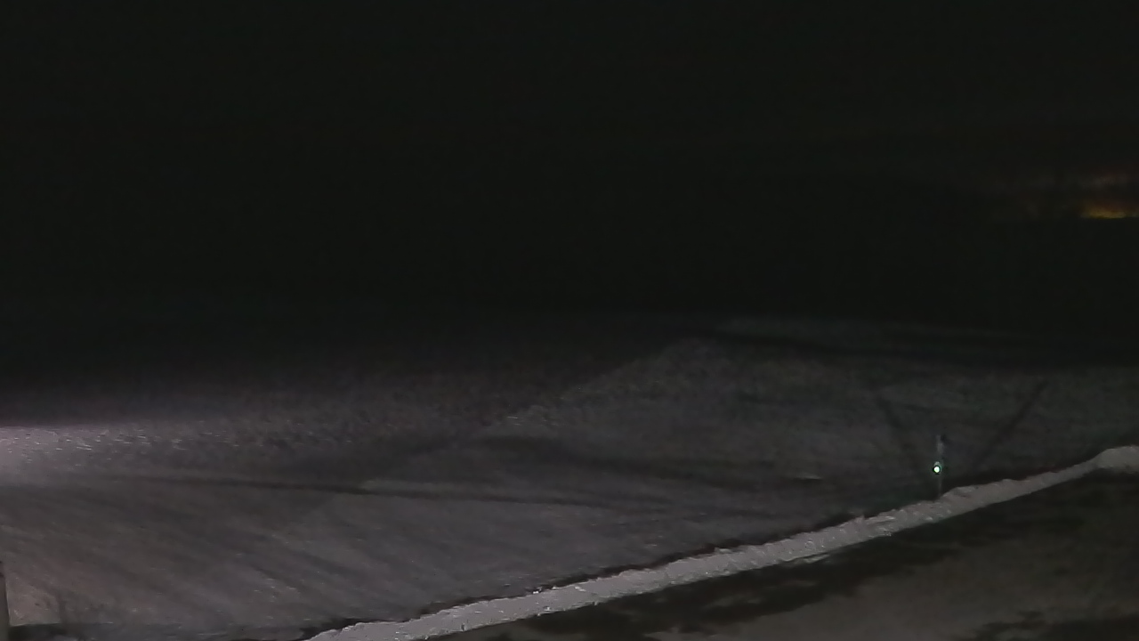 Thumbnail for current weather camera view from Marvelwood School in Kent, Connecticut