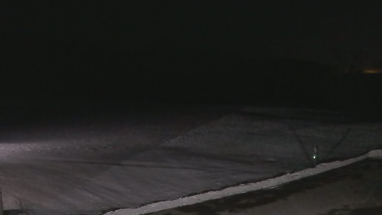 Thumbnail for current weather camera view from Marvelwood School in Kent, Connecticut