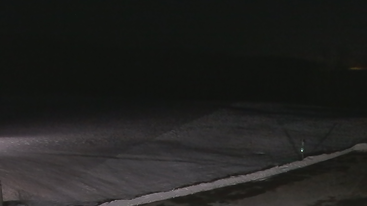 Thumbnail for current weather camera view from Marvelwood School in Kent, Connecticut