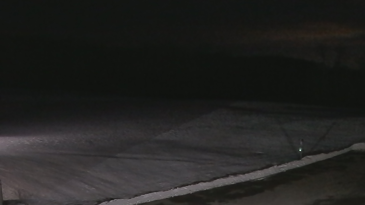 Thumbnail for current weather camera view from Marvelwood School in Kent, Connecticut