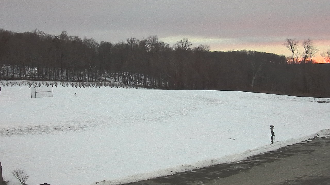 Thumbnail for current weather camera view from Marvelwood School in Kent, Connecticut