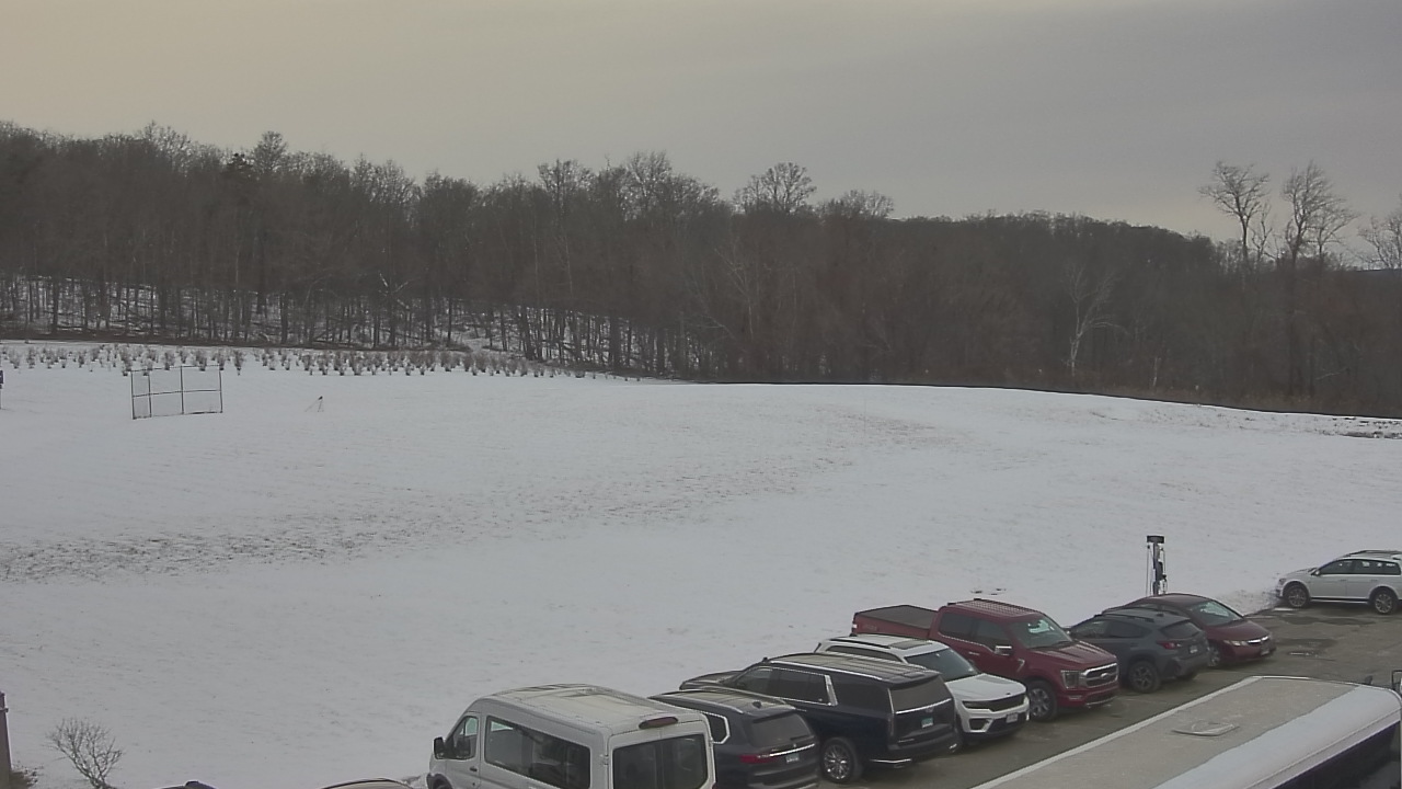 Thumbnail for current weather camera view from Marvelwood School in Kent, Connecticut