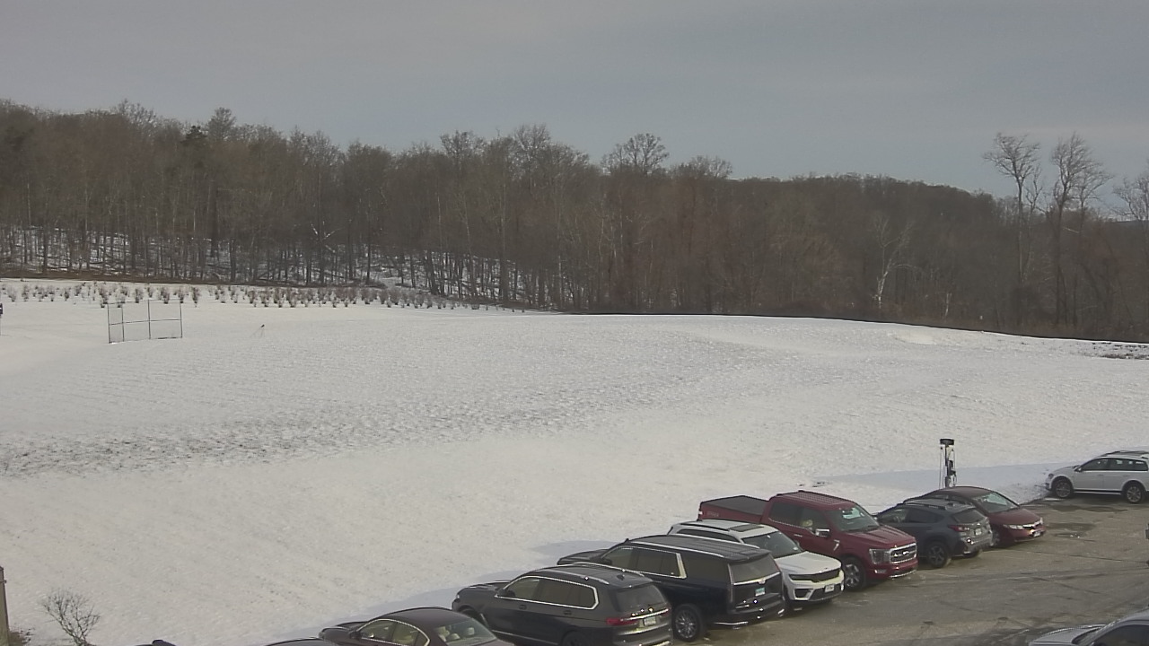 Thumbnail for current weather camera view from Marvelwood School in Kent, Connecticut