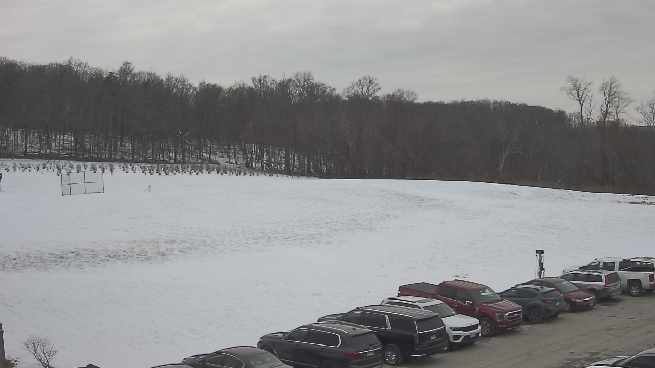 Thumbnail for current weather camera view from Marvelwood School in Kent, Connecticut