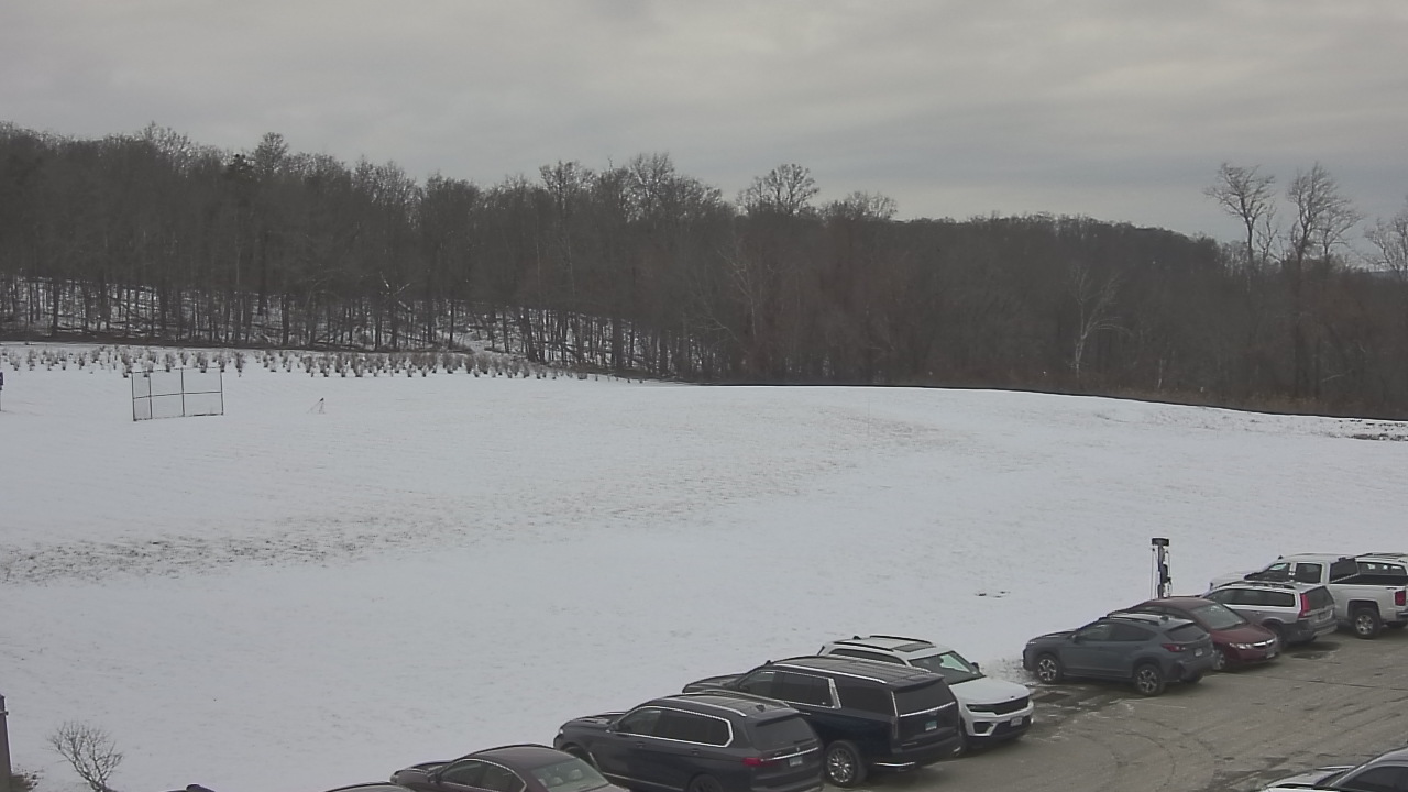 Thumbnail for current weather camera view from Marvelwood School in Kent, Connecticut