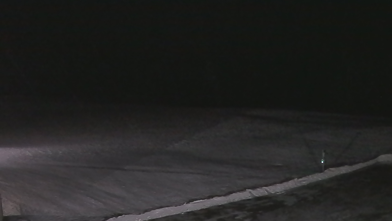 Thumbnail for current weather camera view from Marvelwood School in Kent, Connecticut