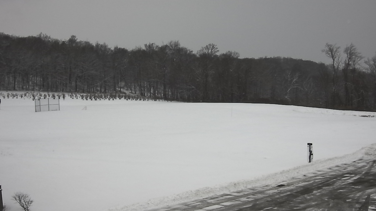Thumbnail for current weather camera view from Marvelwood School in Kent, Connecticut