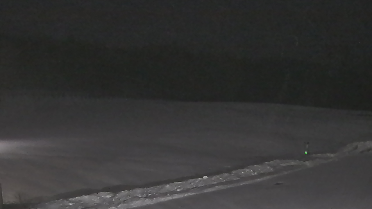 Thumbnail for current weather camera view from Marvelwood School in Kent, Connecticut