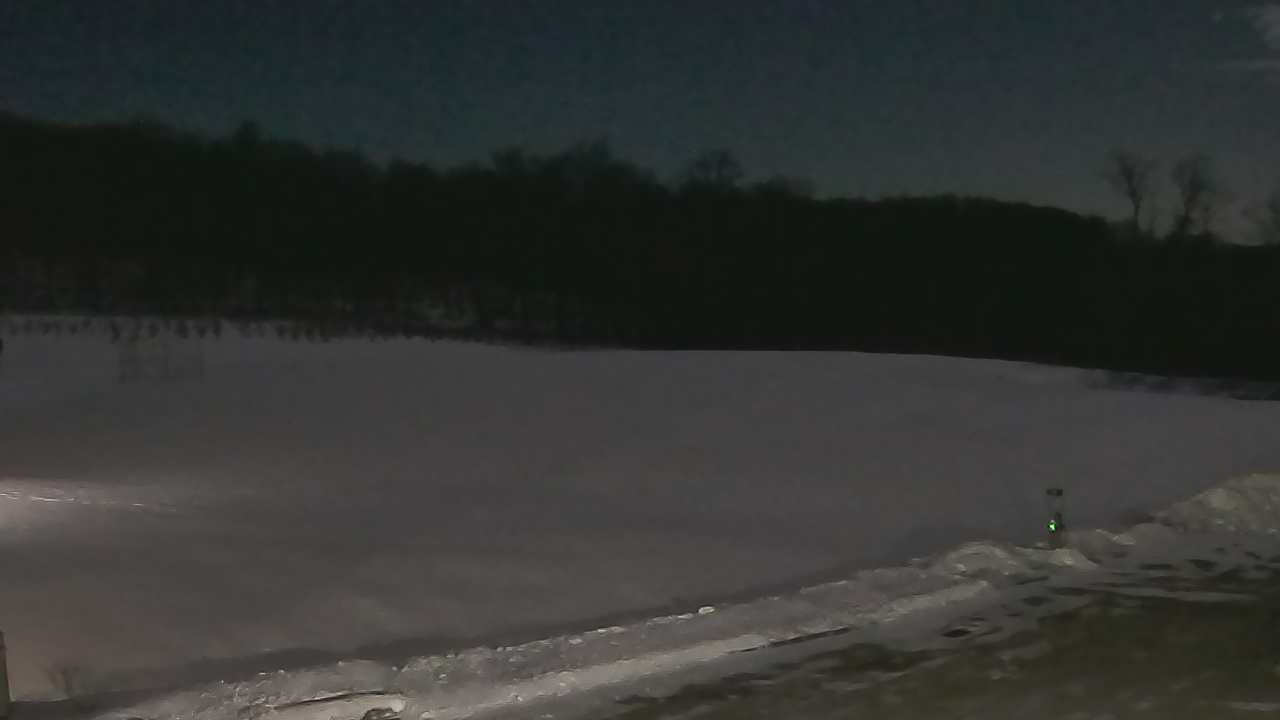 Thumbnail for current weather camera view from Marvelwood School in Kent, Connecticut