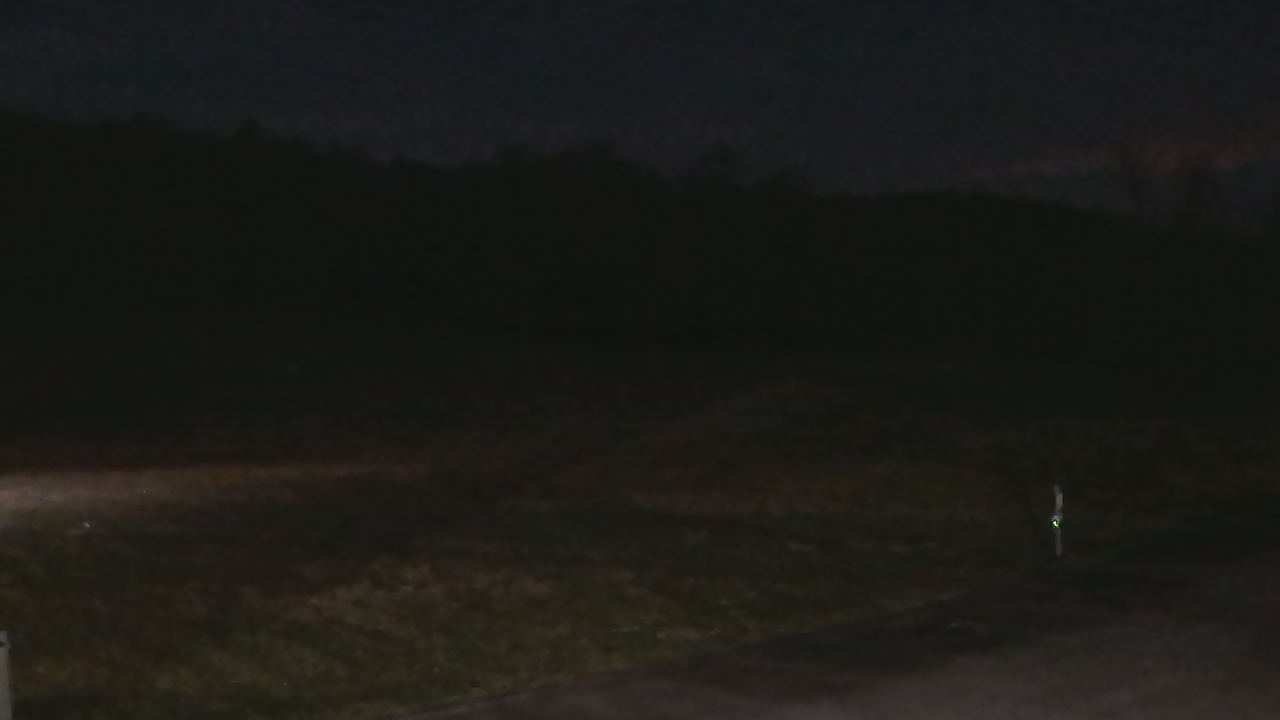 Thumbnail for current weather camera view from Marvelwood School in Kent, Connecticut