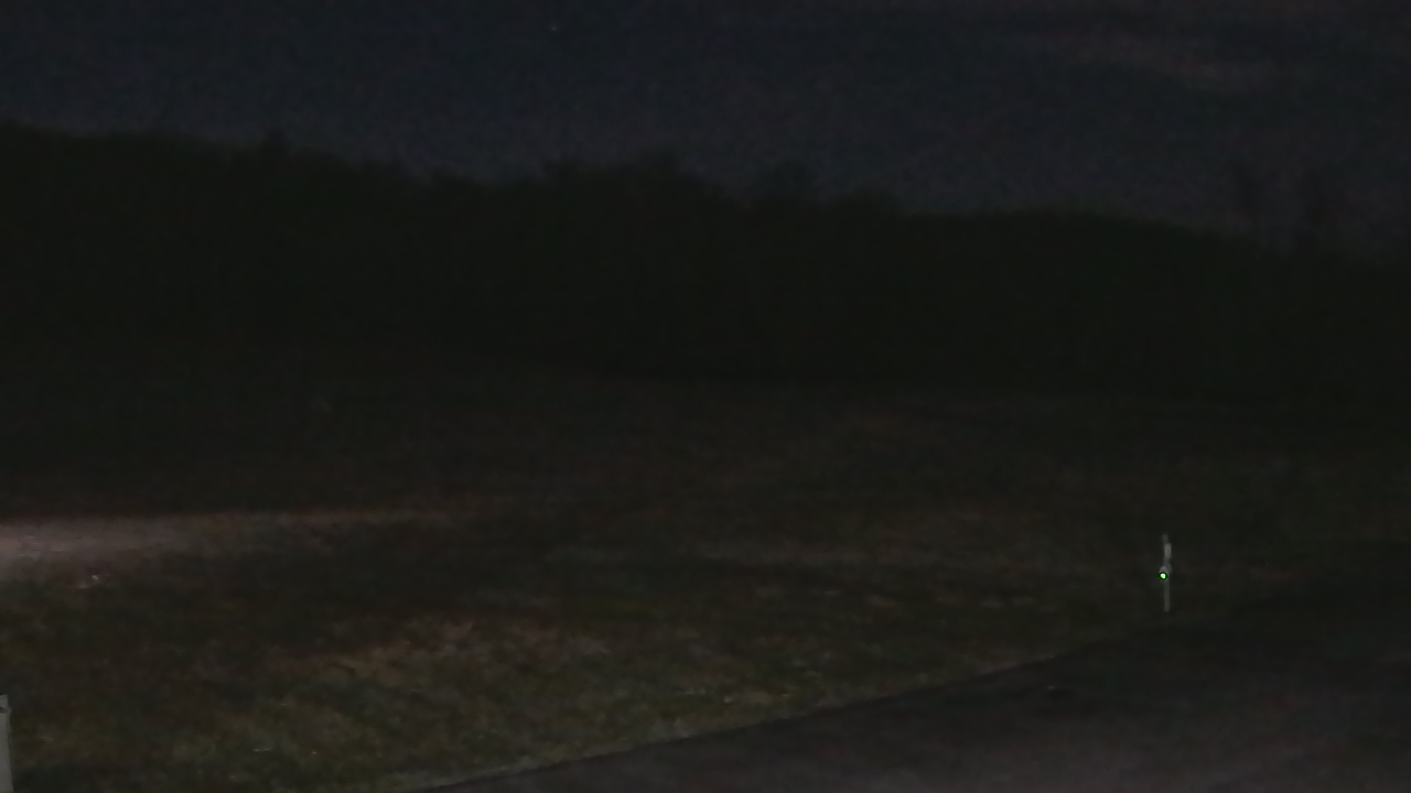 Thumbnail for current weather camera view from Marvelwood School in Kent, Connecticut