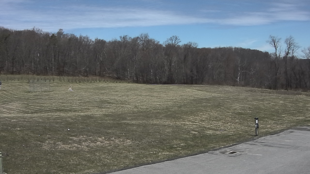 Thumbnail for current weather camera view from Marvelwood School in Kent, Connecticut