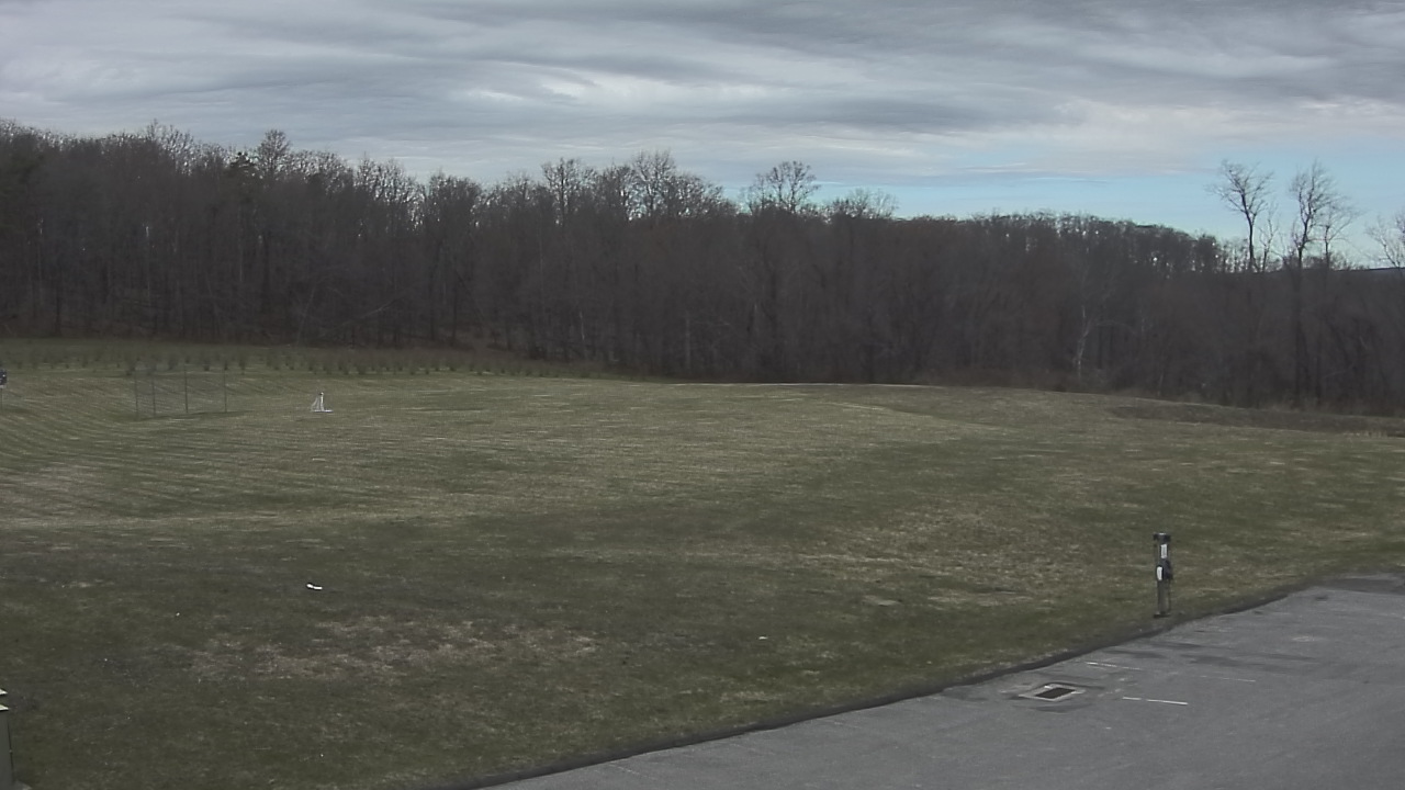 Thumbnail for current weather camera view from Marvelwood School in Kent, Connecticut
