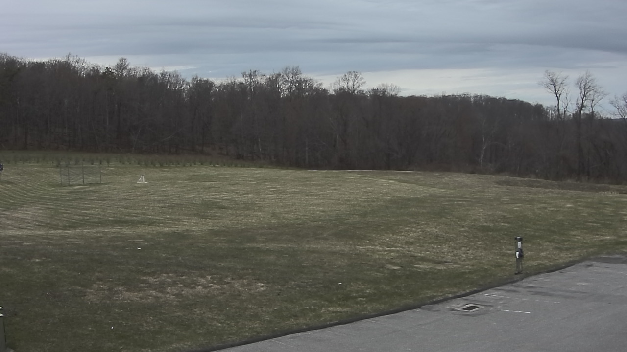 Thumbnail for current weather camera view from Marvelwood School in Kent, Connecticut