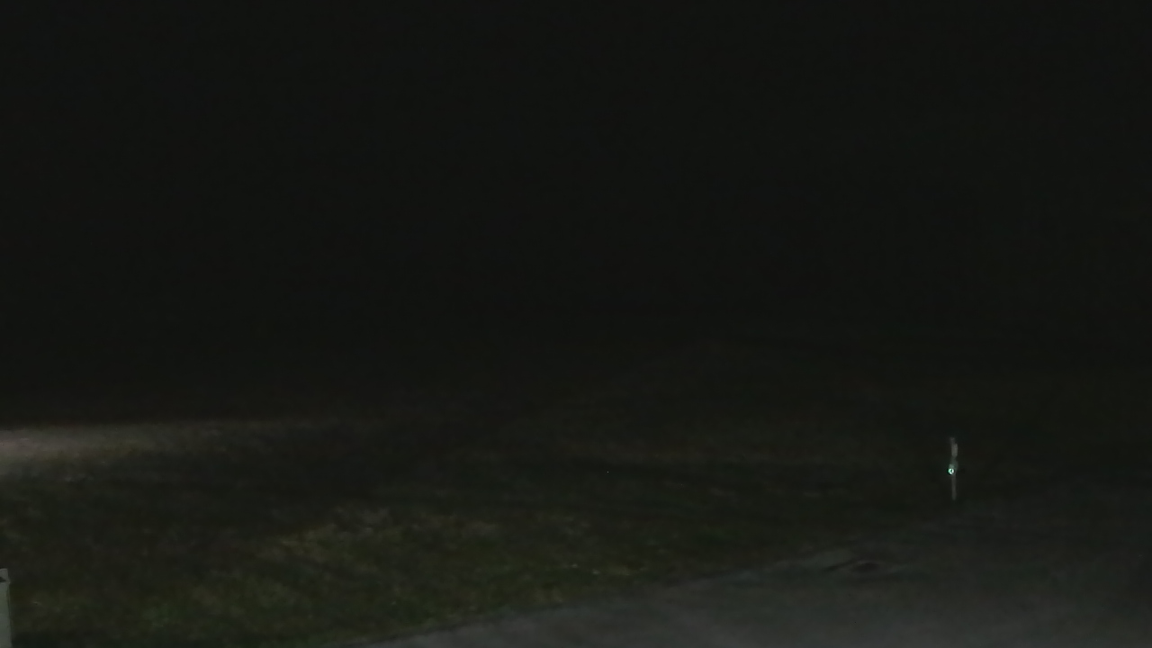 Thumbnail for current weather camera view from Marvelwood School in Kent, Connecticut