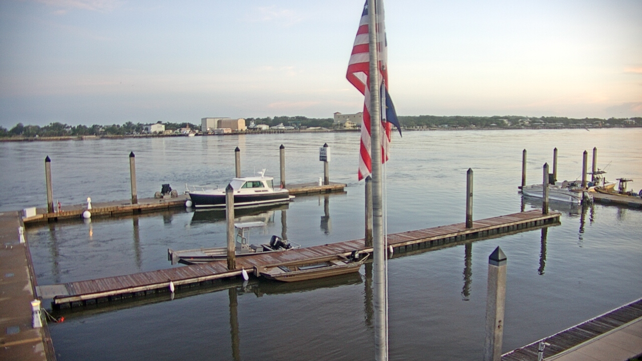 Thumbnail for current weather camera view from Morning Star Marina in Jacksonville, Florida