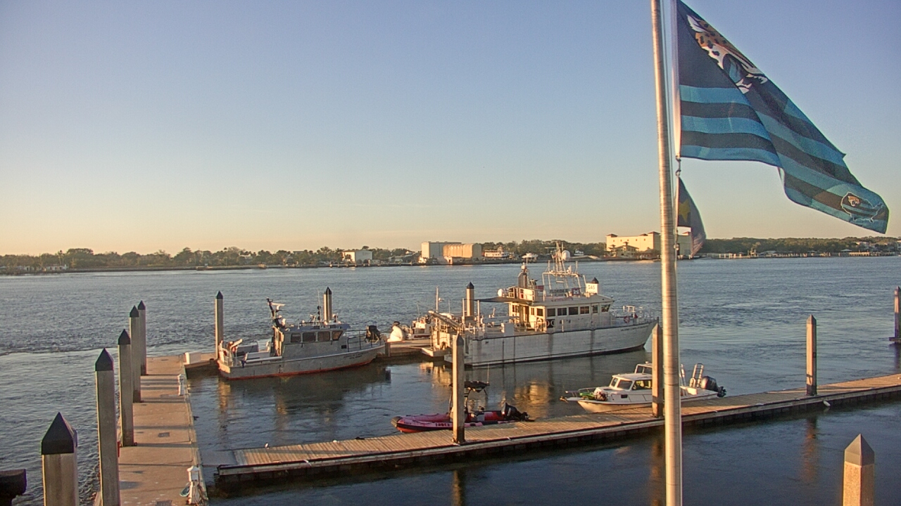 Thumbnail for current weather camera view from Morning Star Marina in Jacksonville, Florida