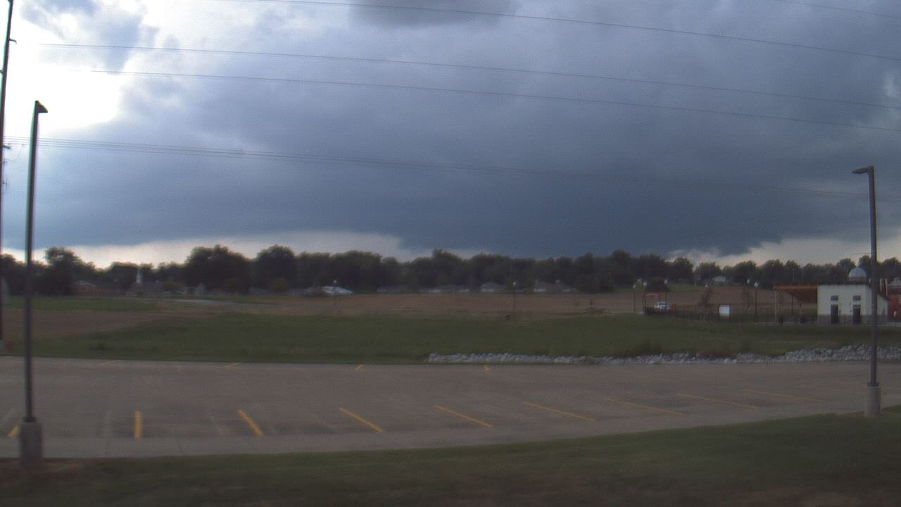 Thumbnail for current weather camera view from West ES in Mount Vernon, Indiana