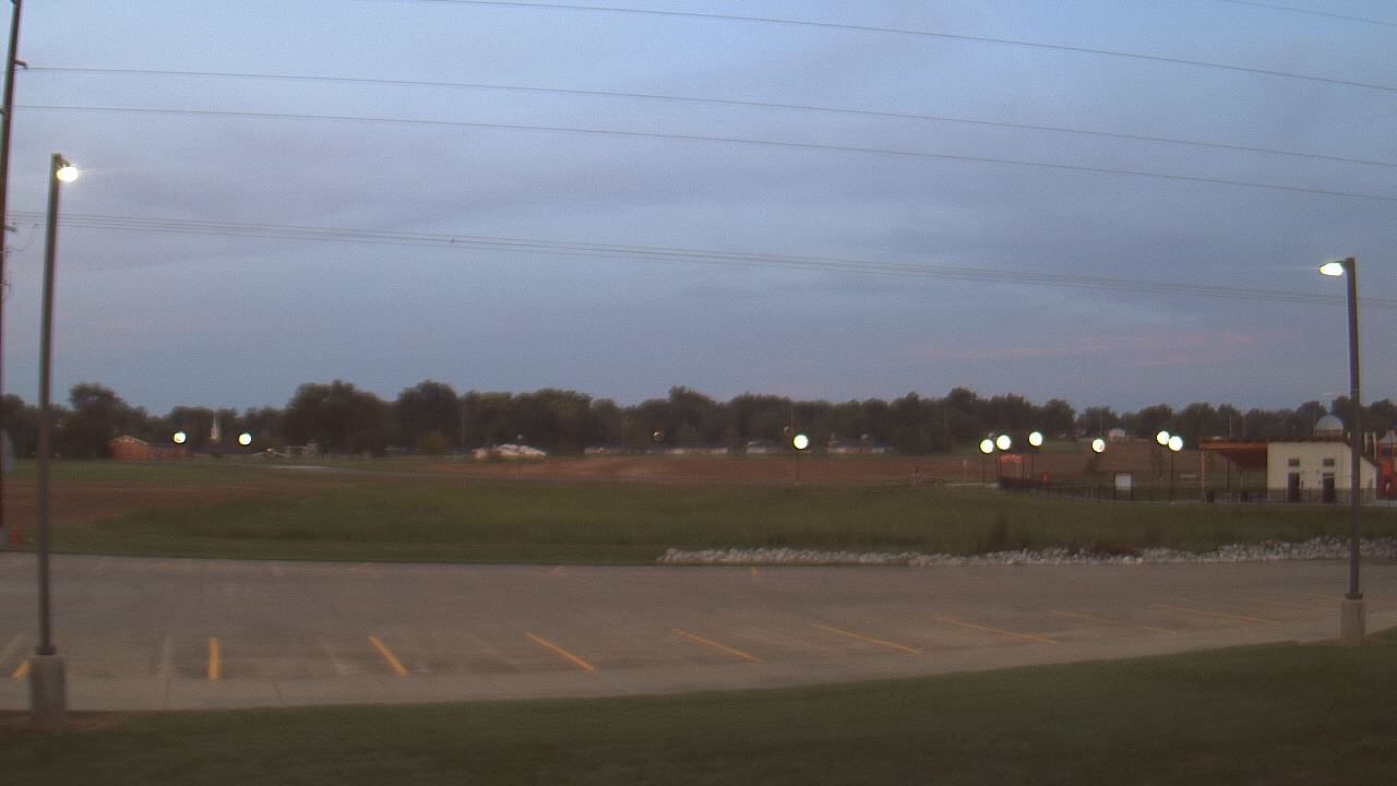 Thumbnail for current weather camera view from West ES in Mount Vernon, Indiana
