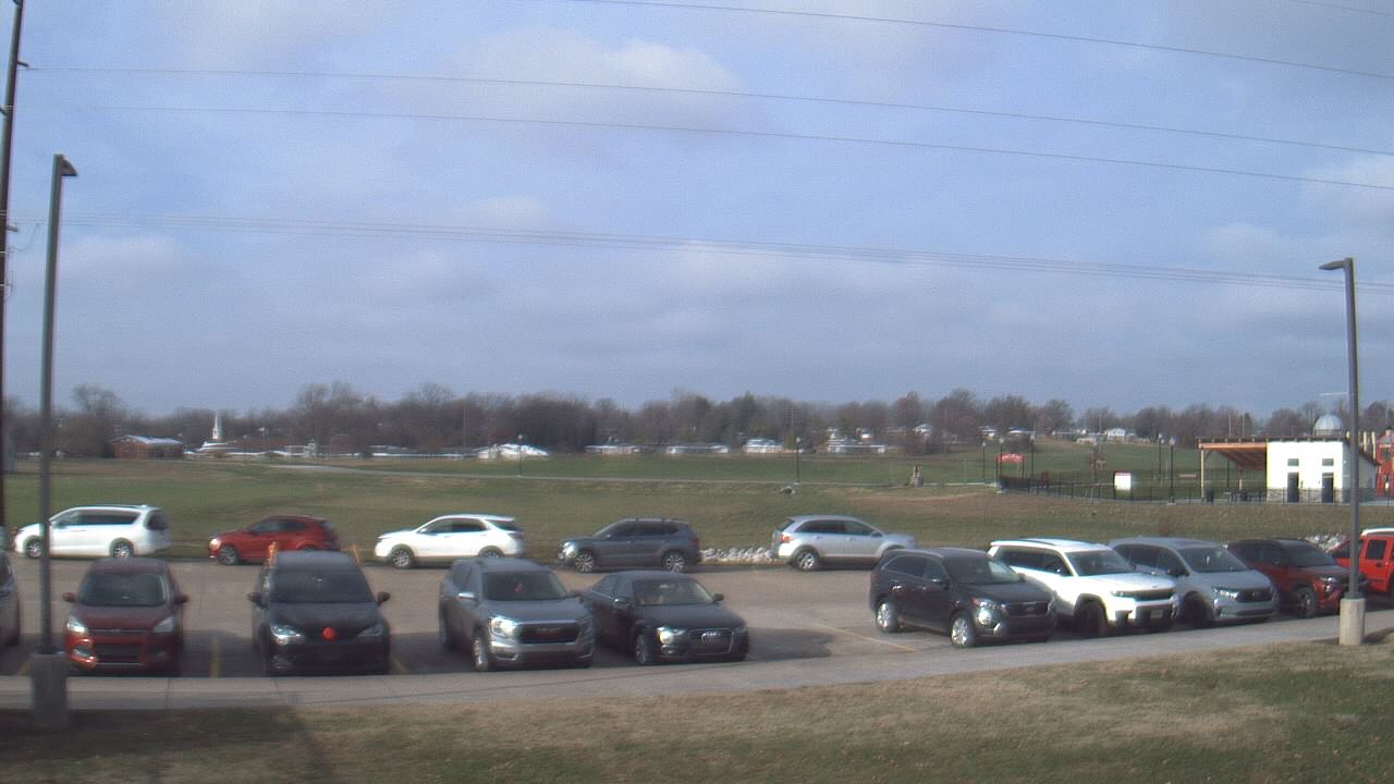 Thumbnail for current weather camera view from West ES in Mount Vernon, Indiana
