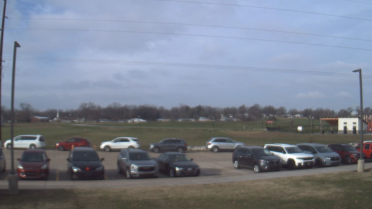 Thumbnail for current weather camera view from West ES in Mount Vernon, Indiana