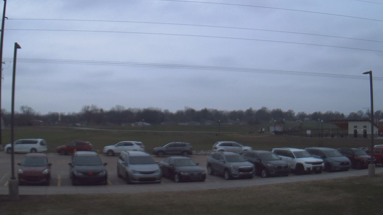 Thumbnail for current weather camera view from West ES in Mount Vernon, Indiana