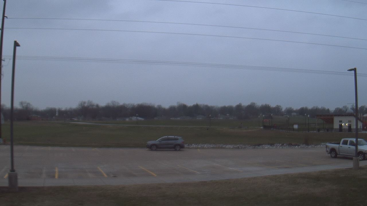 Thumbnail for current weather camera view from West ES in Mount Vernon, Indiana