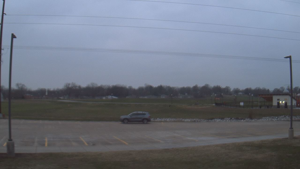 Thumbnail for current weather camera view from West ES in Mount Vernon, Indiana