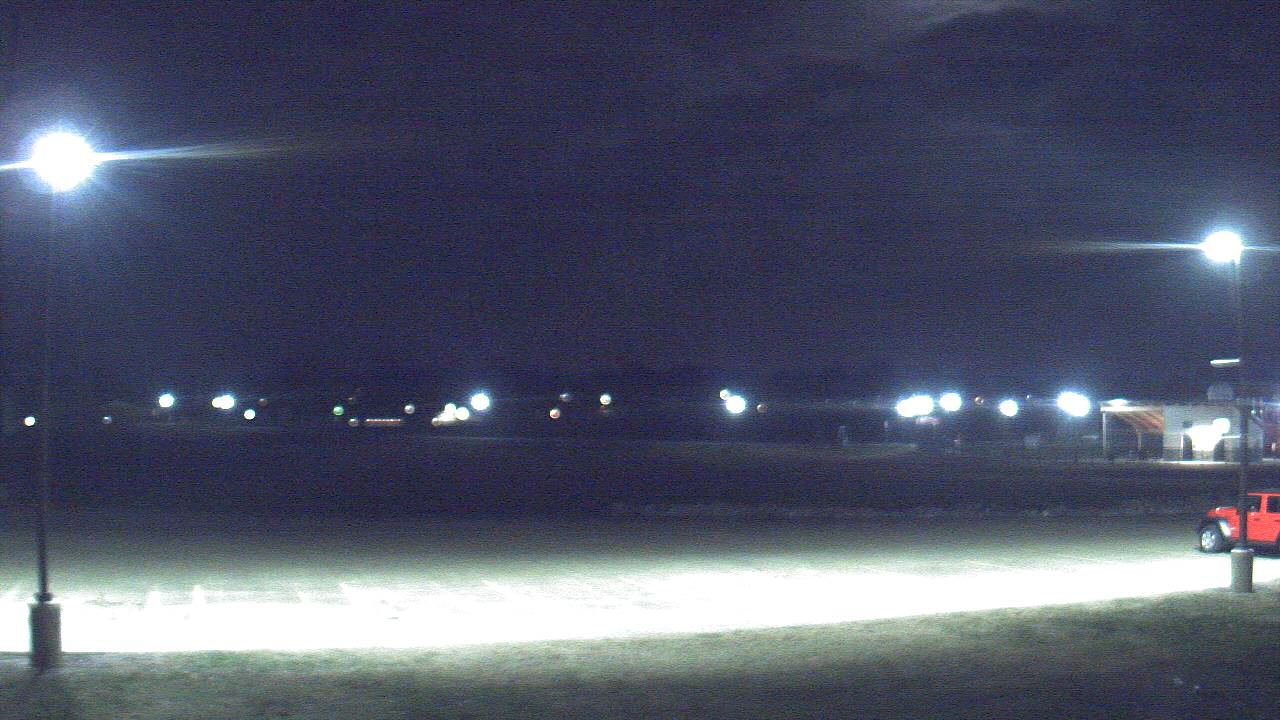 Thumbnail for current weather camera view from West ES in Mount Vernon, Indiana
