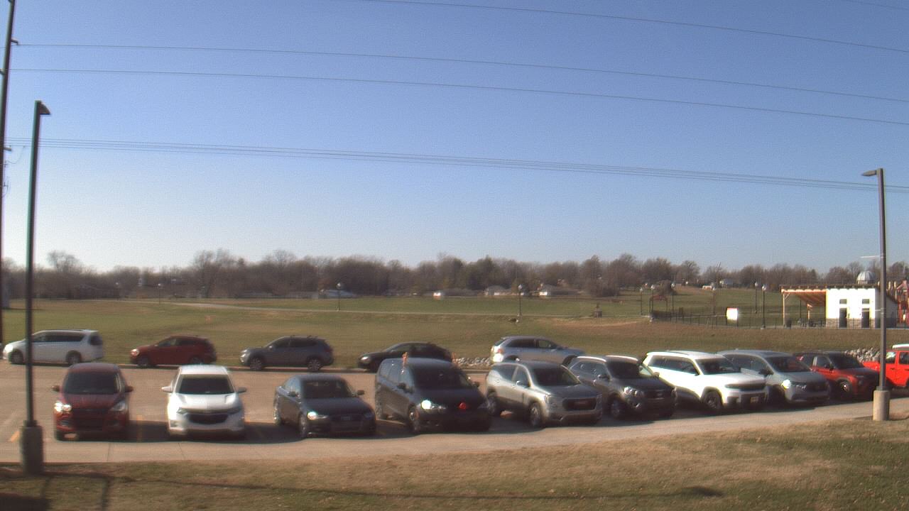 Thumbnail for current weather camera view from West ES in Mount Vernon, Indiana