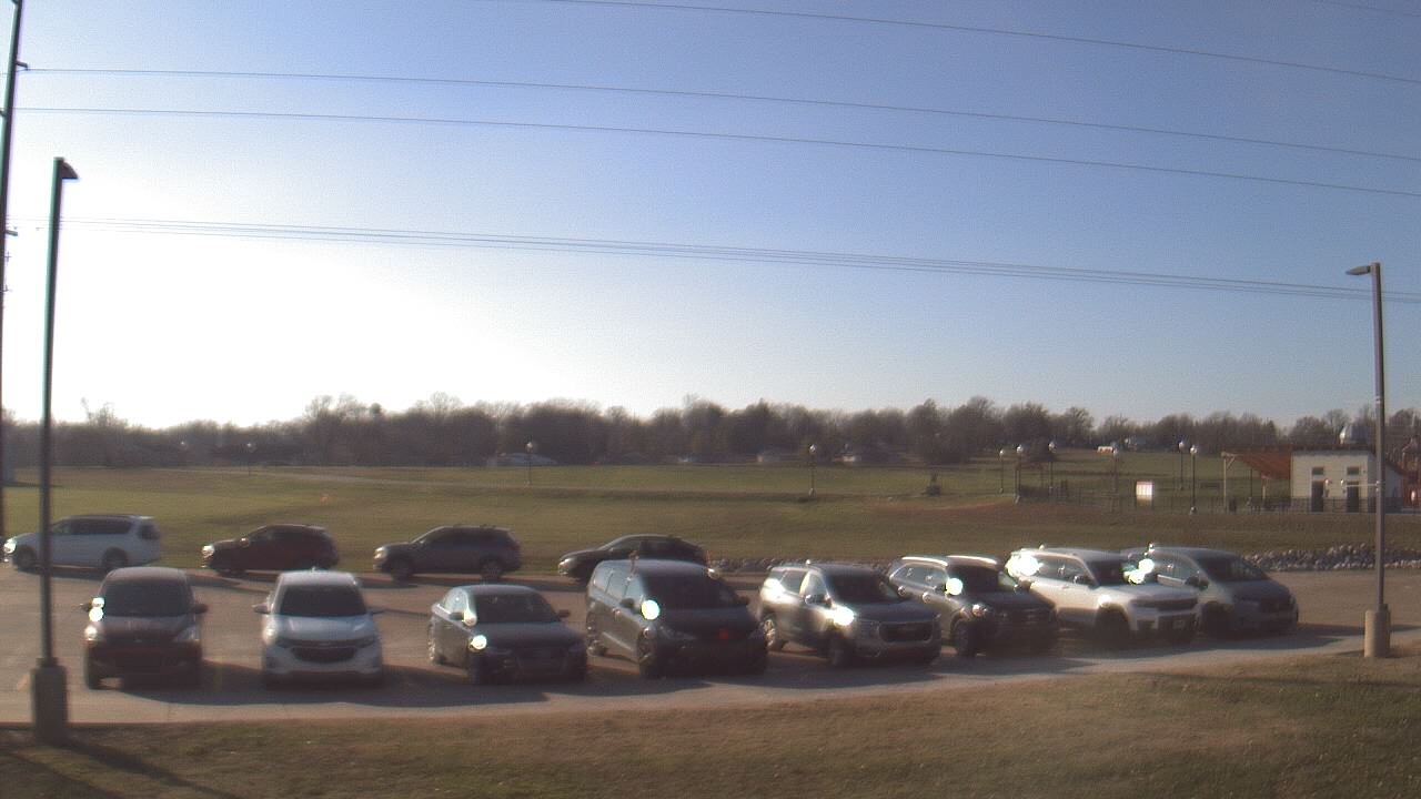 Thumbnail for current weather camera view from West ES in Mount Vernon, Indiana