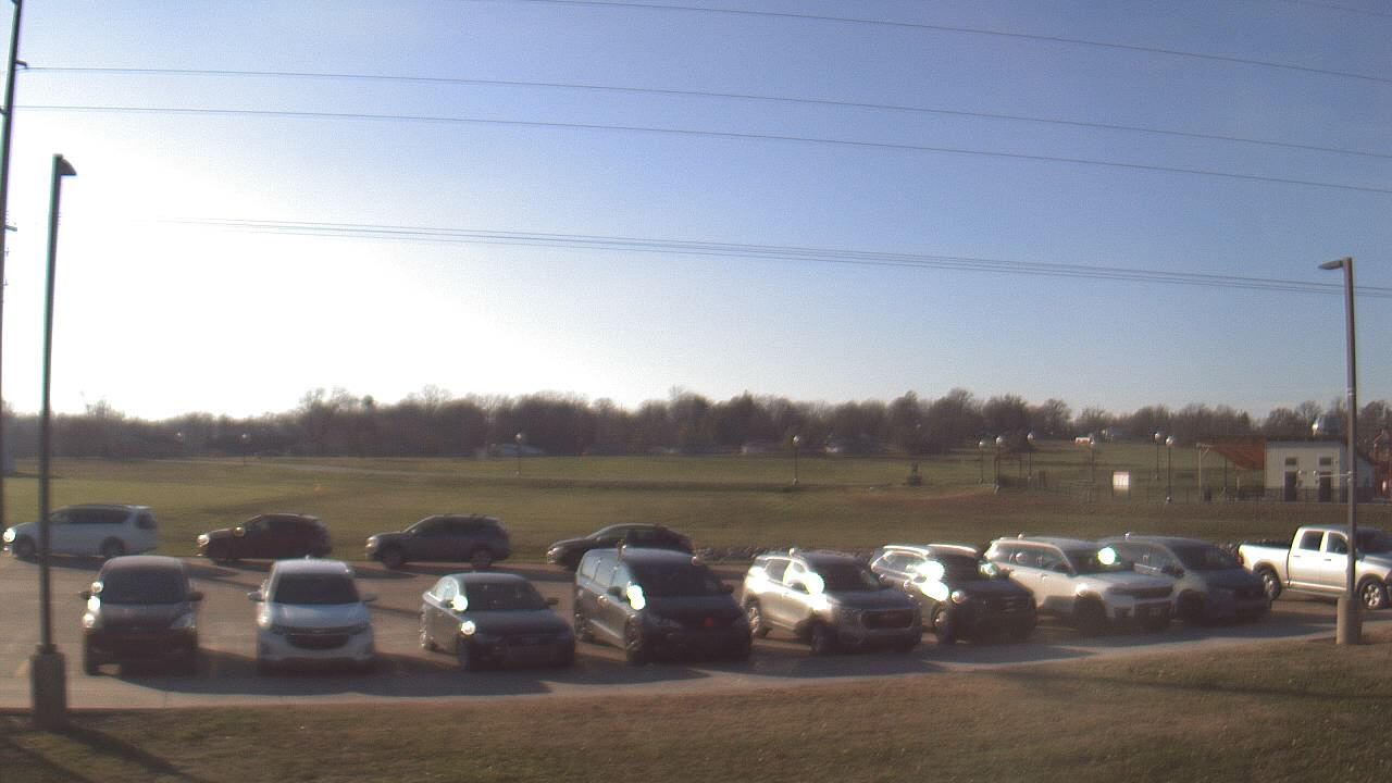 Thumbnail for current weather camera view from West ES in Mount Vernon, Indiana