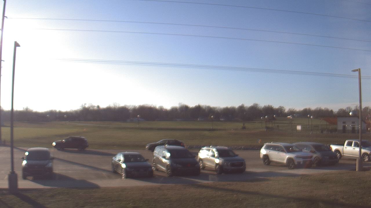 Thumbnail for current weather camera view from West ES in Mount Vernon, Indiana