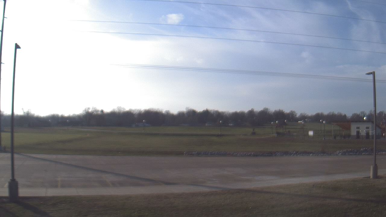 Thumbnail for current weather camera view from West ES in Mount Vernon, Indiana