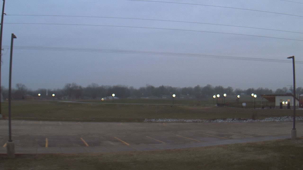 Thumbnail for current weather camera view from West ES in Mount Vernon, Indiana