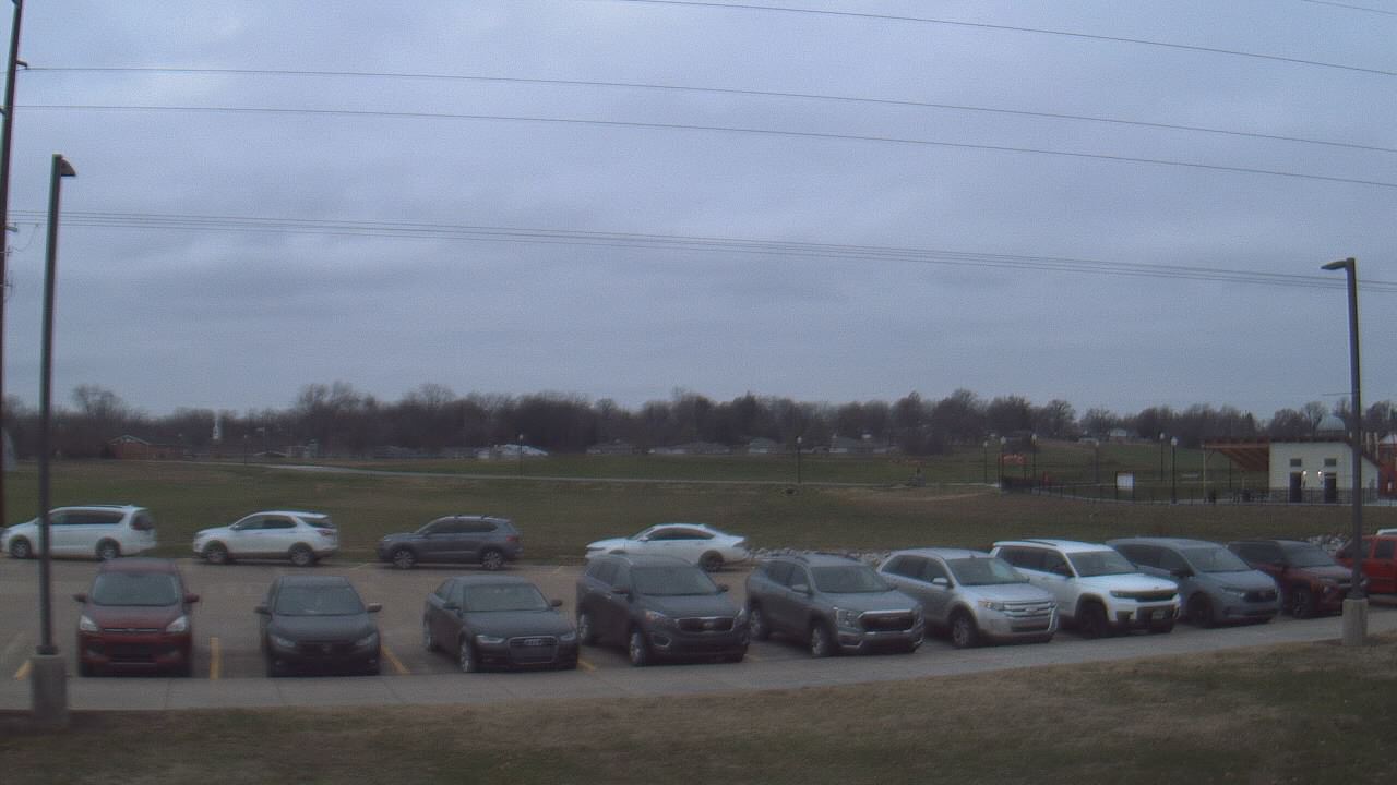 Thumbnail for current weather camera view from West ES in Mount Vernon, Indiana