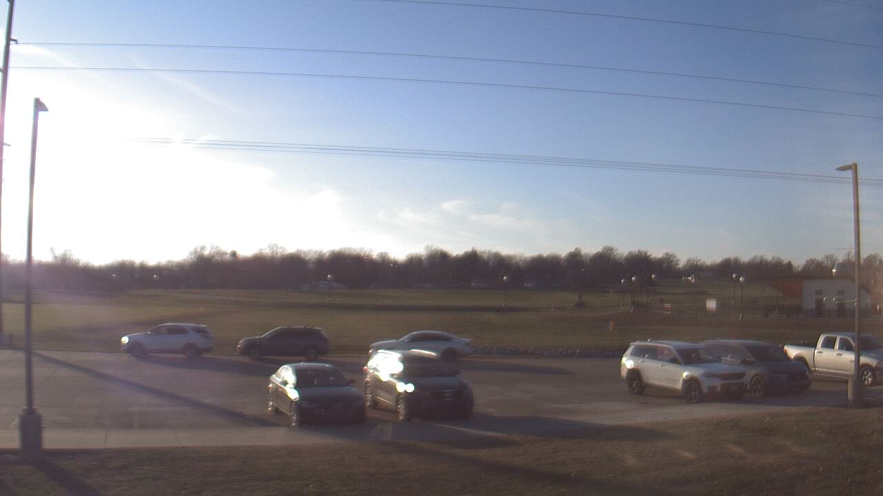 Thumbnail for current weather camera view from West ES in Mount Vernon, Indiana