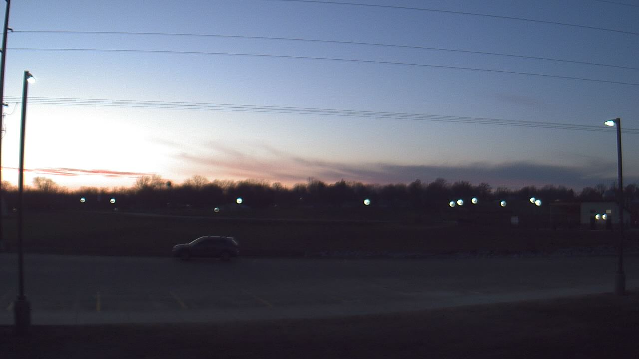 Thumbnail for current weather camera view from West ES in Mount Vernon, Indiana